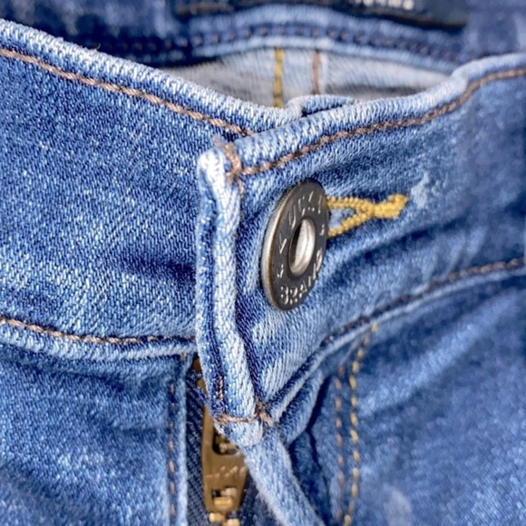 Lucky Brand the Bermuda jean shorts size 8/29 - Picture 2 of 7